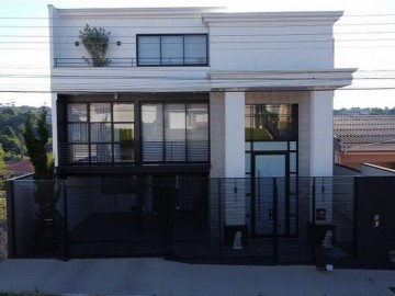 Triplex Alto Padr�o Centro de Mafra